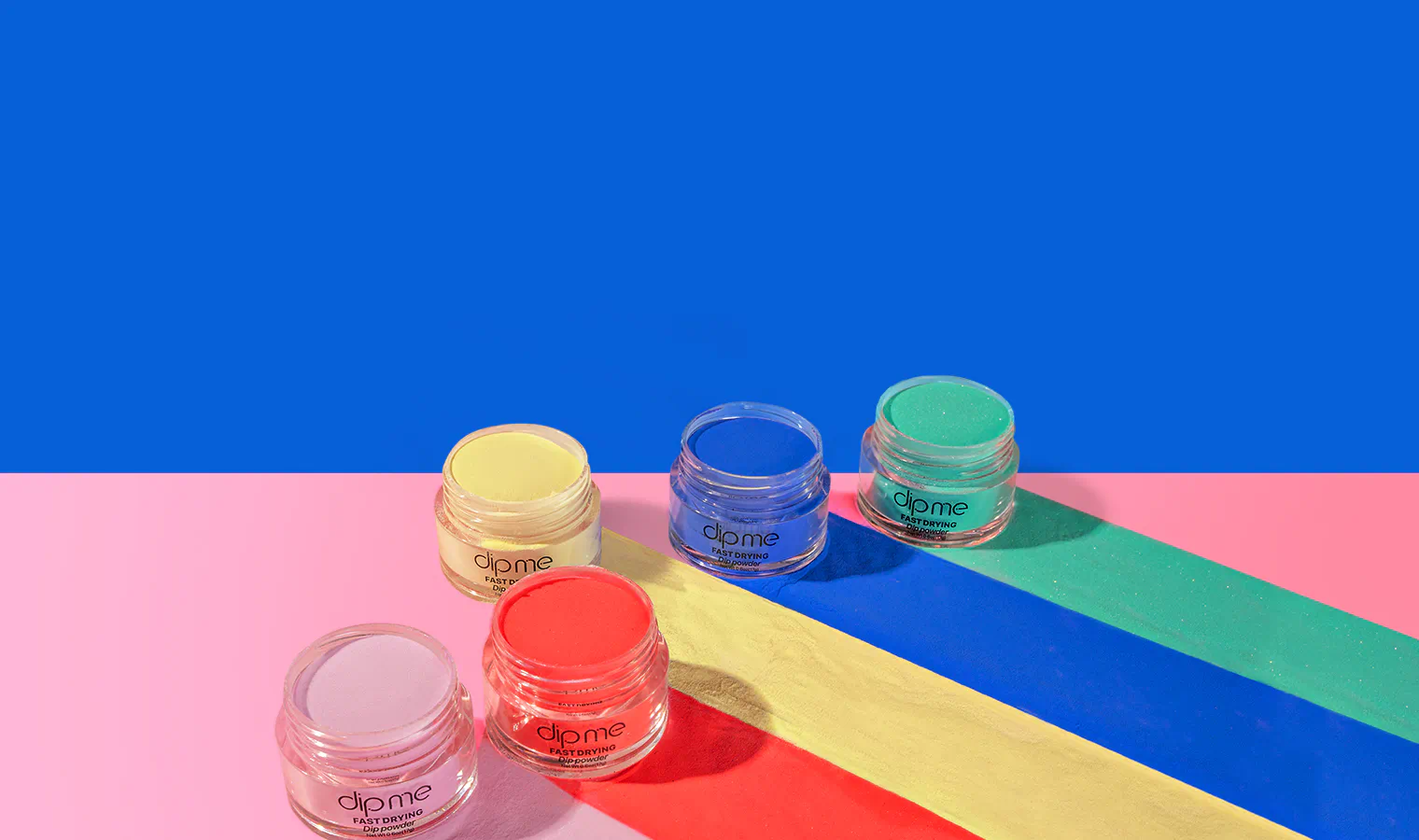 Dipping system for a <b>perfect manicure</b>